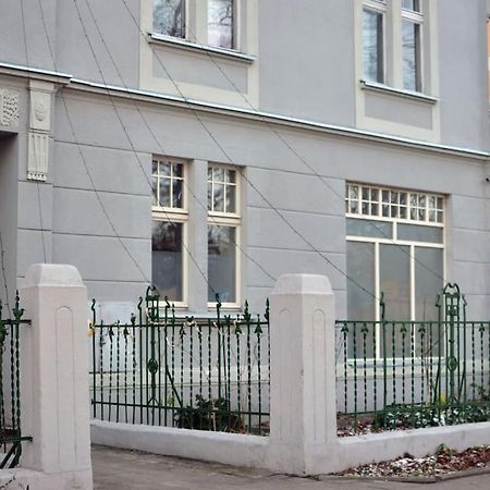 Apartament Przy Parku Z Bezplatnym Parkingiem Stary Toruń Exterior foto